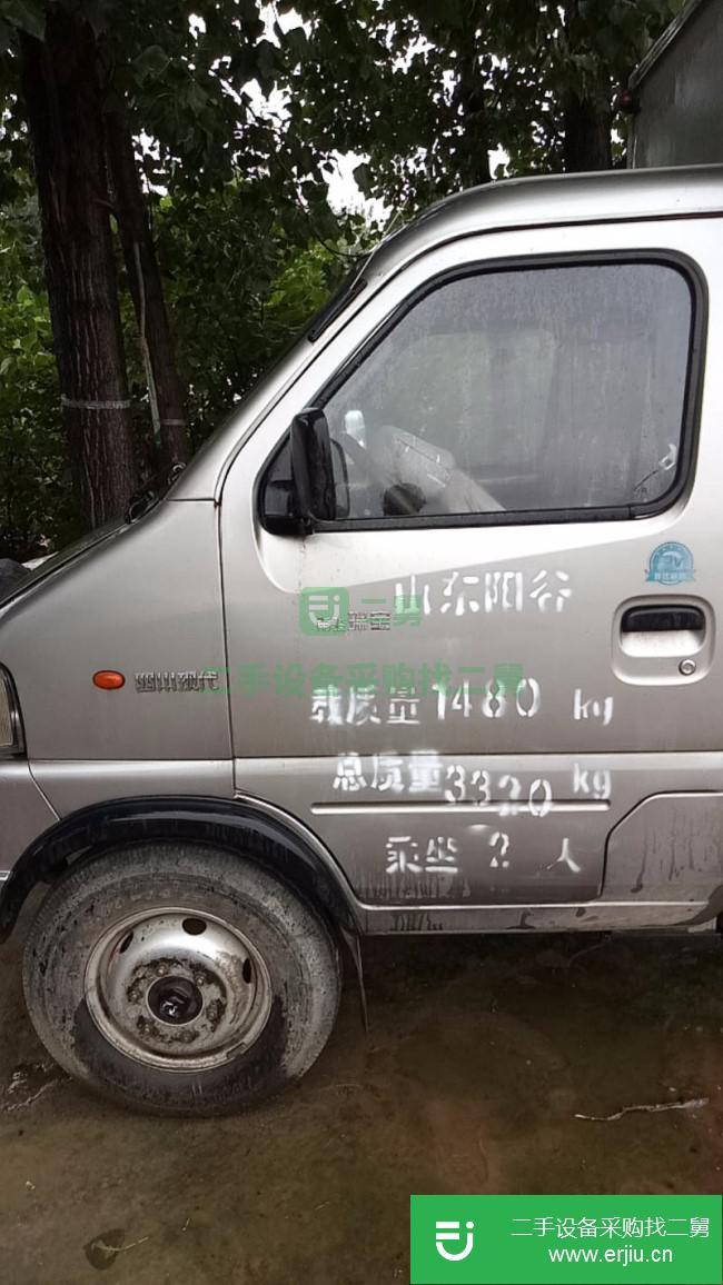山東出售二手廂式貨車