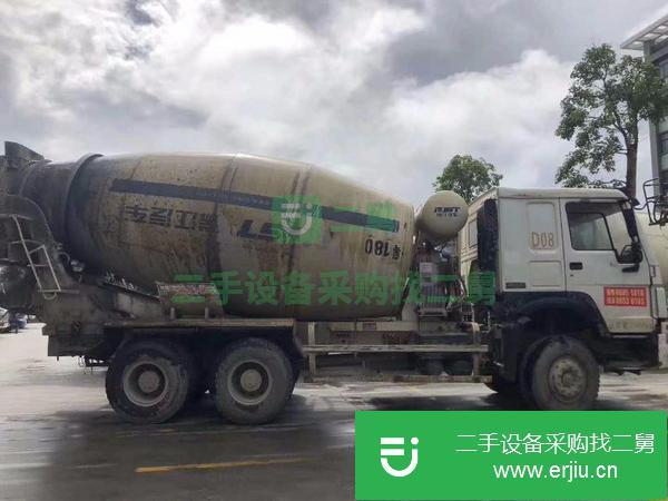重慶出售二手豪沃大12攪拌車