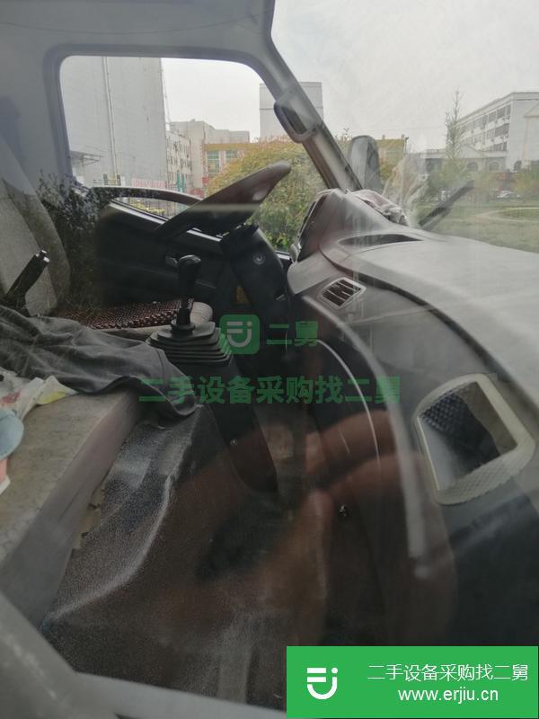 山東出售二手箱式貨車