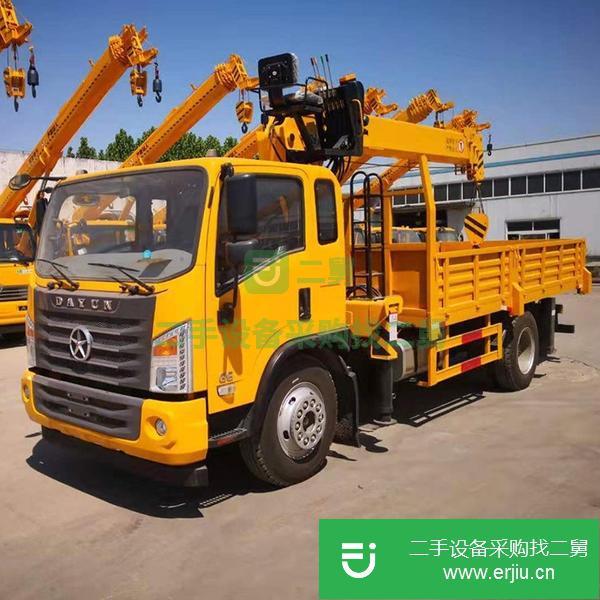 山東出售二手藍(lán)牌吊車(chē)