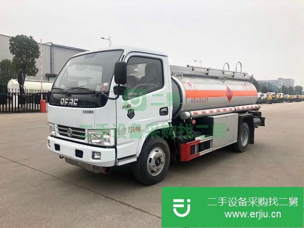 吉林出售二手東風多利卡8噸油罐車