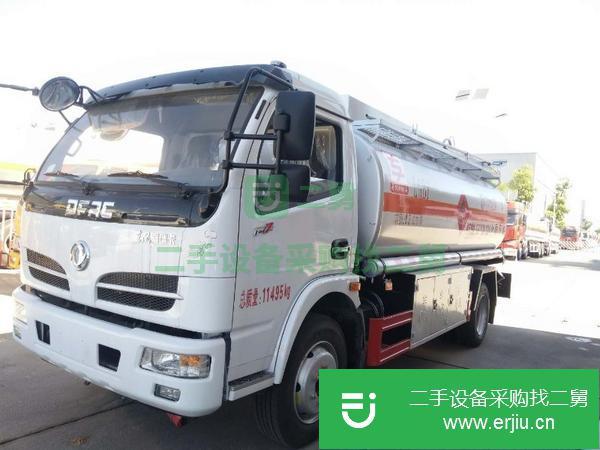 云南出售二手東風福瑞卡9.2方加油車