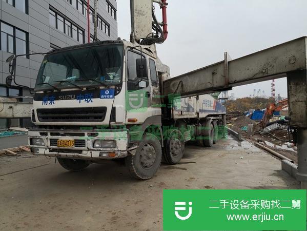 江蘇出售二手中聯牌52米泵車