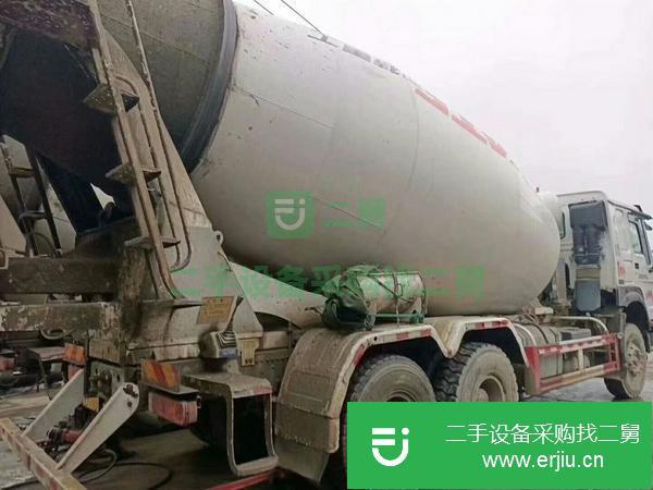 甘肅出售二手豪沃后八輪16方攪拌車