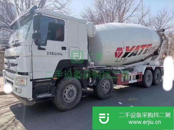 湖北出售二手豪沃亞特22方攪拌車