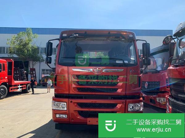 廣東出售解放前四后八320馬力平板運輸車