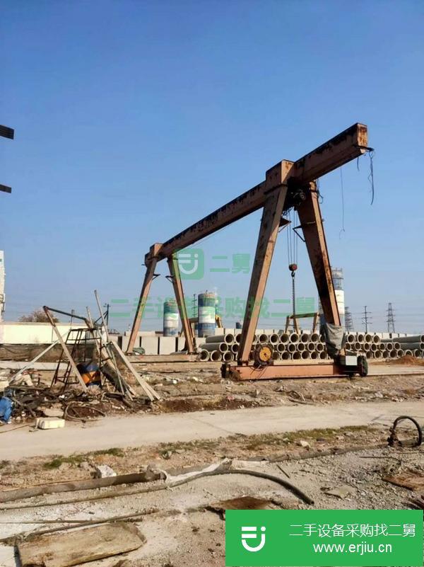 廣東出售二手10噸20米全包箱式龍門吊