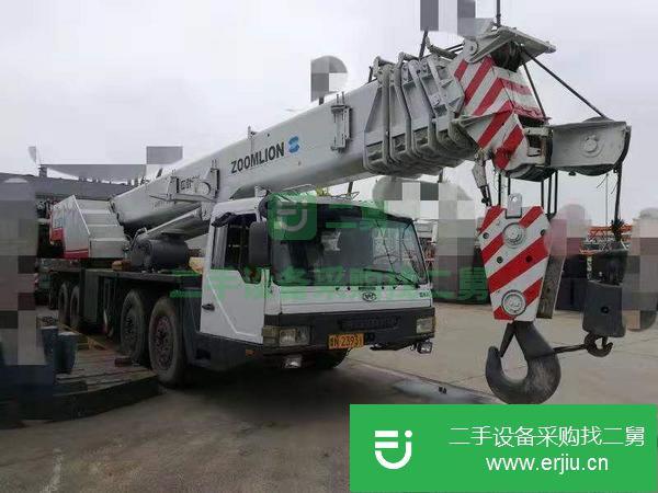 湖南出售二手中聯(lián)65噸吊車