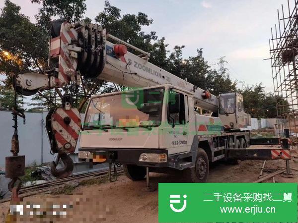 廣東出售二手中聯吊車25噸五節臂