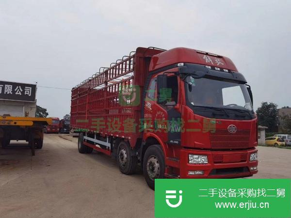 河北出售二手前四后四9.6米高欄解放貨車(chē)。