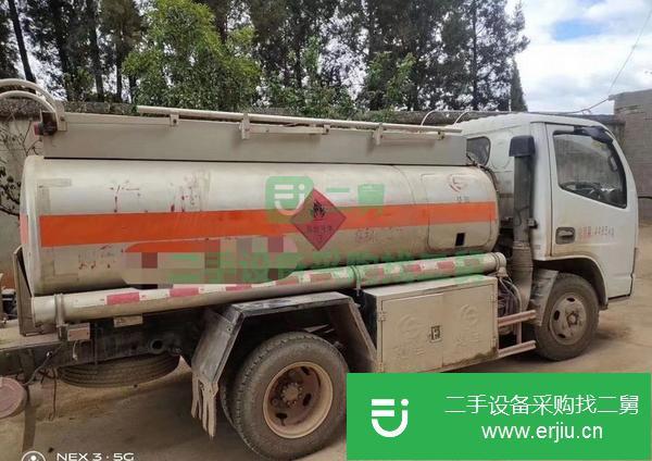 云南出售二手東風2噸油罐車