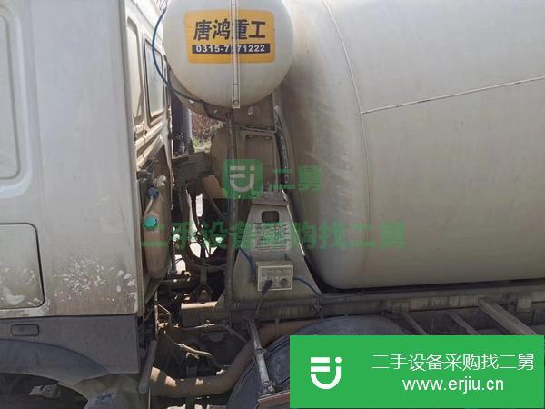 山東出售18年豪沃攪拌車，國五排放，宏達上裝，包提檔過戶