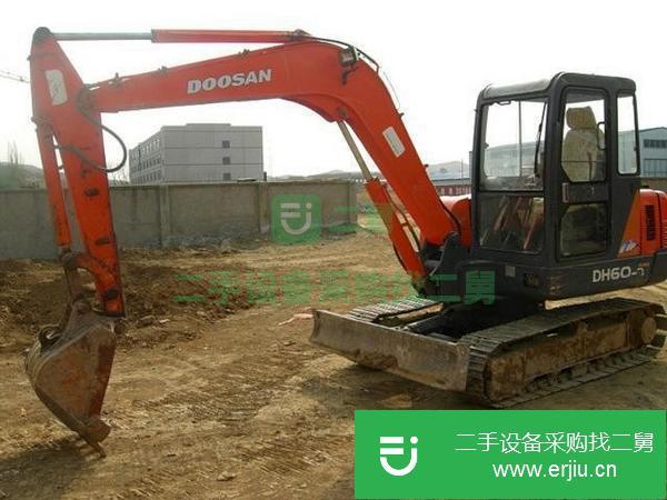 上海出售二手日立60挖掘機