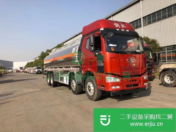 山東出售二手解放前四后八鋁合金油罐車