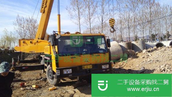山東出售二手三一25噸C新款大臂吊車