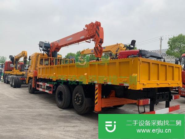 新疆出售二手三環(huán)昊龍?zhí)嵘龢螂S車吊