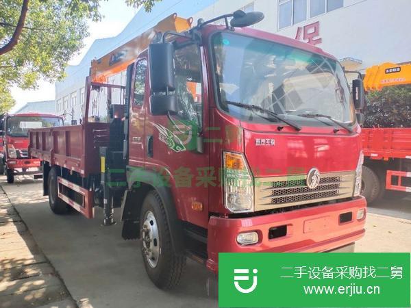 新疆出售二手重汽王牌6.3噸隨車吊
