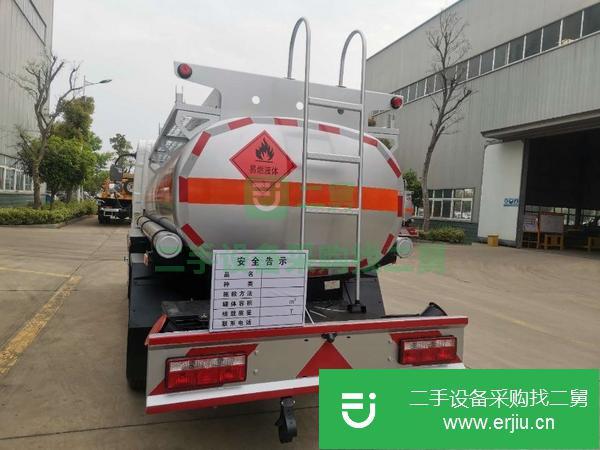 四川出售二手東風8噸油罐車