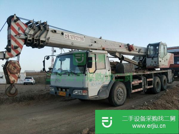 陜西出售二手中聯16噸吊車