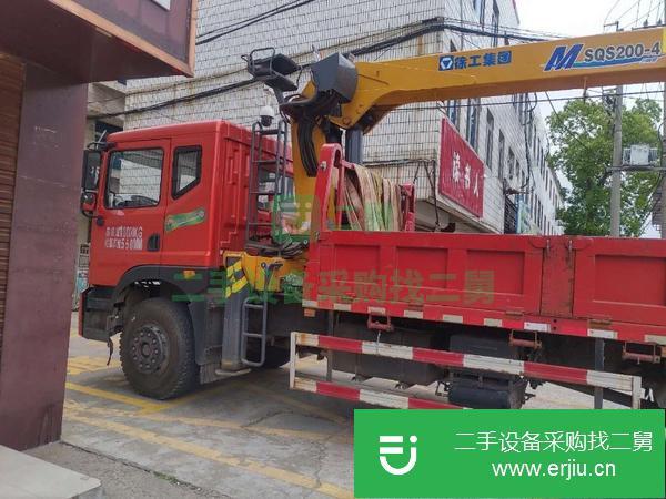 山東出售二手8噸徐工雙聯(lián)泵隨車吊