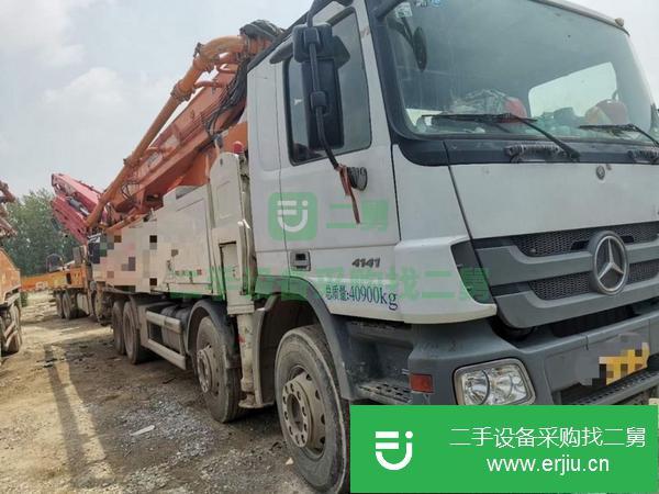 北京出售二手中聯(lián)奔馳52米泵車