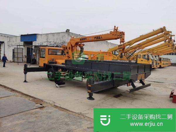 山東出售二手4噸自制隨車吊