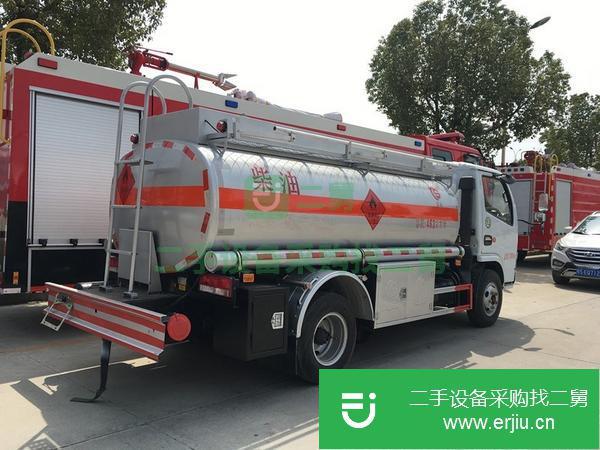 山東出售二手東風多利卡8噸油罐車