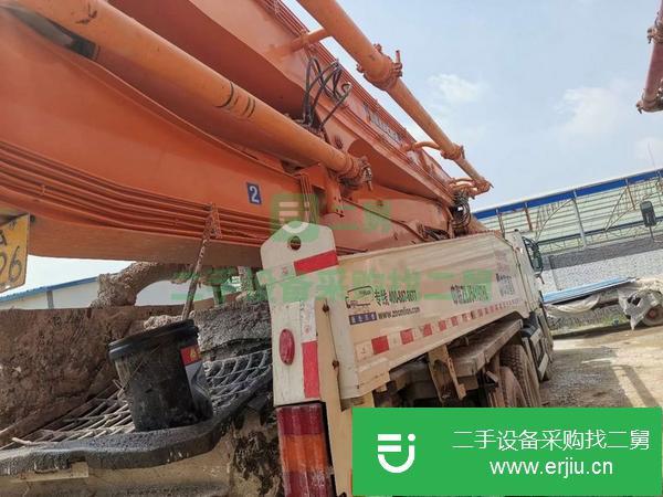 北京出售二手中聯(lián)奔馳52米泵車