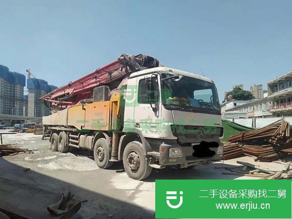 陜西出售二手三一泵車，奔馳56米底盤