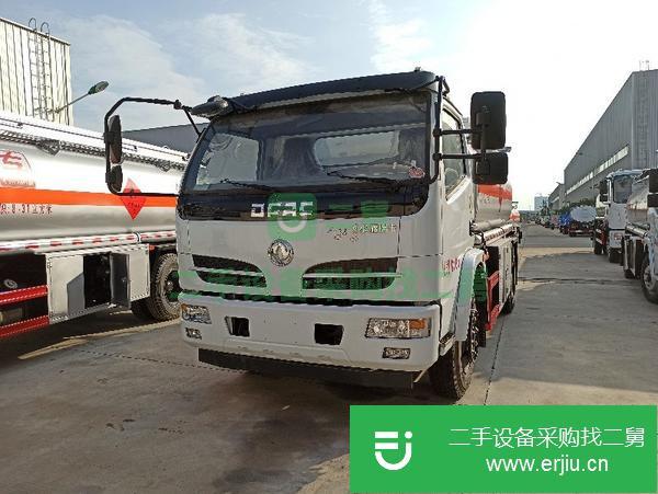 安徽出售二手東風多利卡8噸油罐車