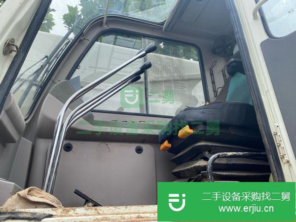 河北出售二手中聯(lián)重科藍(lán)色關(guān)愛25v5汽車吊