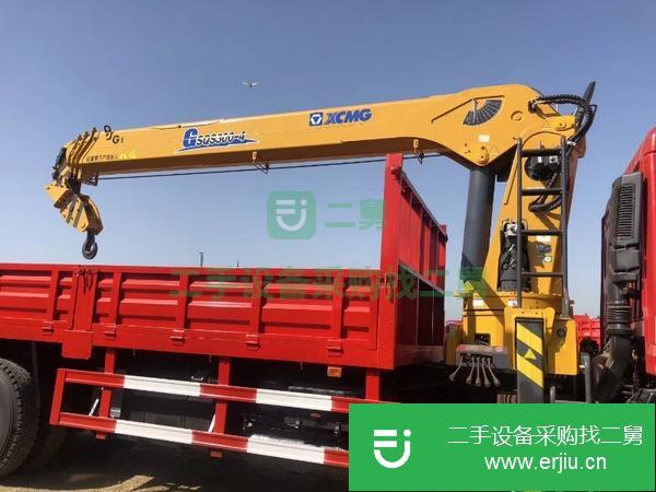 四川出售二手東風華神后八輪12噸隨車吊
