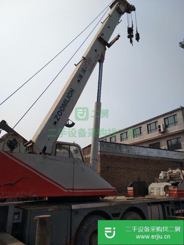河北出售二手吊車,原車漆手續漏審一年,行車本,綠本可以帶走