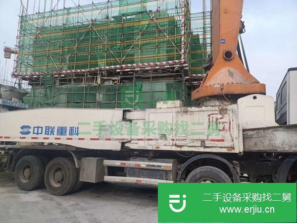 山東出售二手中聯(lián)泵車52米
