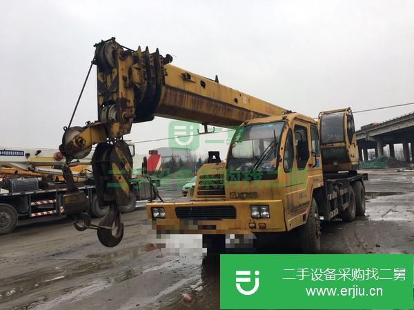 湖北出售二手三一16D吊車