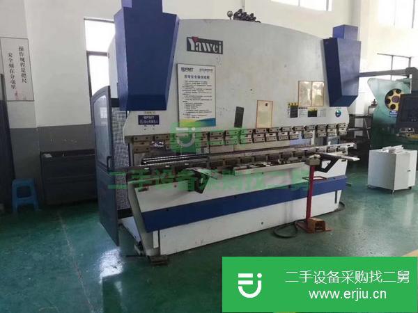 江蘇出售二手亞威110/3100折彎機(jī)