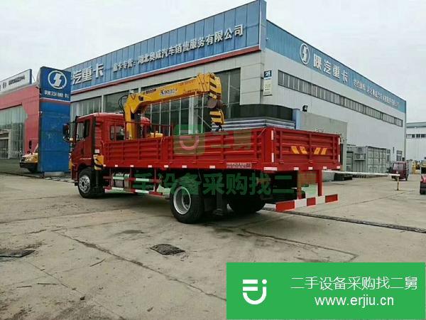 湖北出售二手大運(yùn)6.3噸隨車吊
