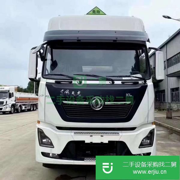 重慶出售二手東風天龍前四后八鋁合金油罐車