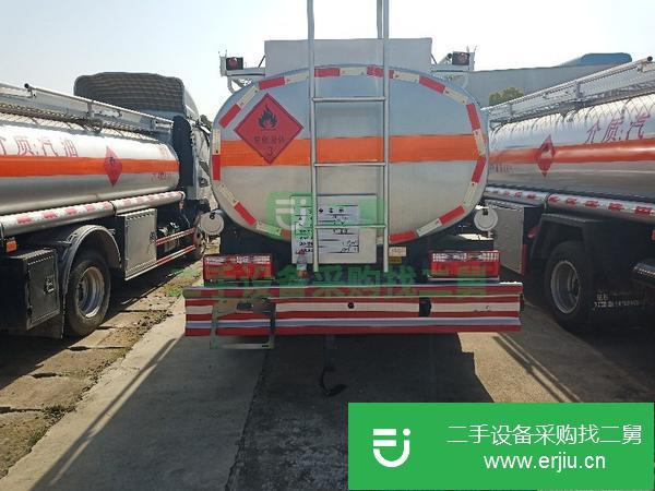 重慶出售國五東風多利卡5噸油罐車