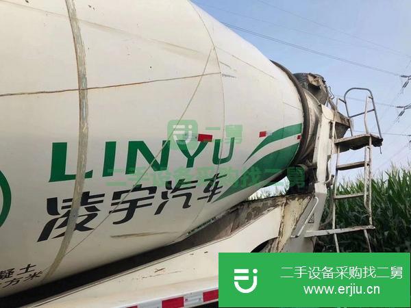 山東出售二手豪沃工程攪拌車