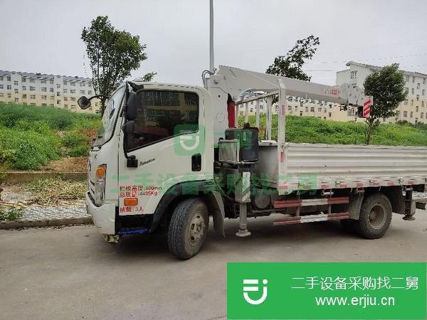 河南出售二手大運(yùn)藍(lán)牌隨車吊4噸