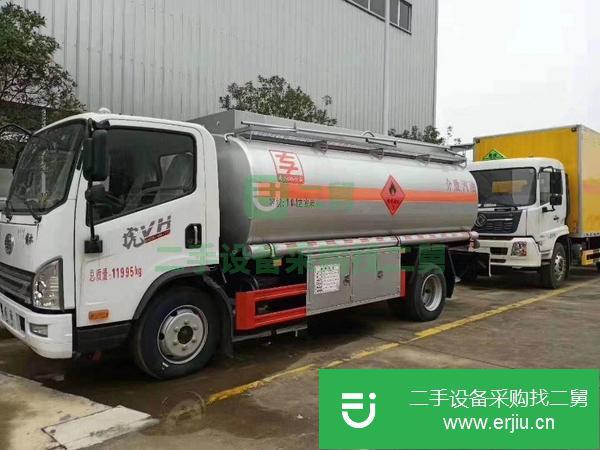 湖北出售二手解放10噸油罐車