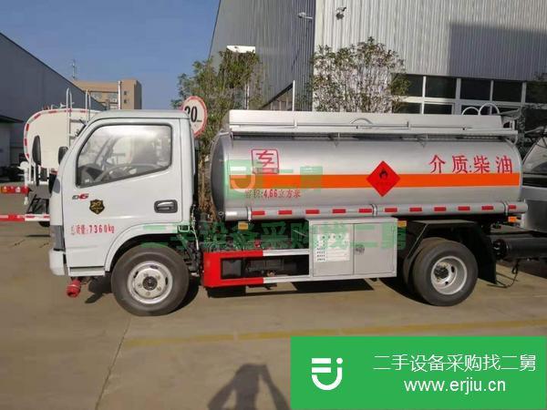 湖北出售二手東風多利卡5噸油罐車