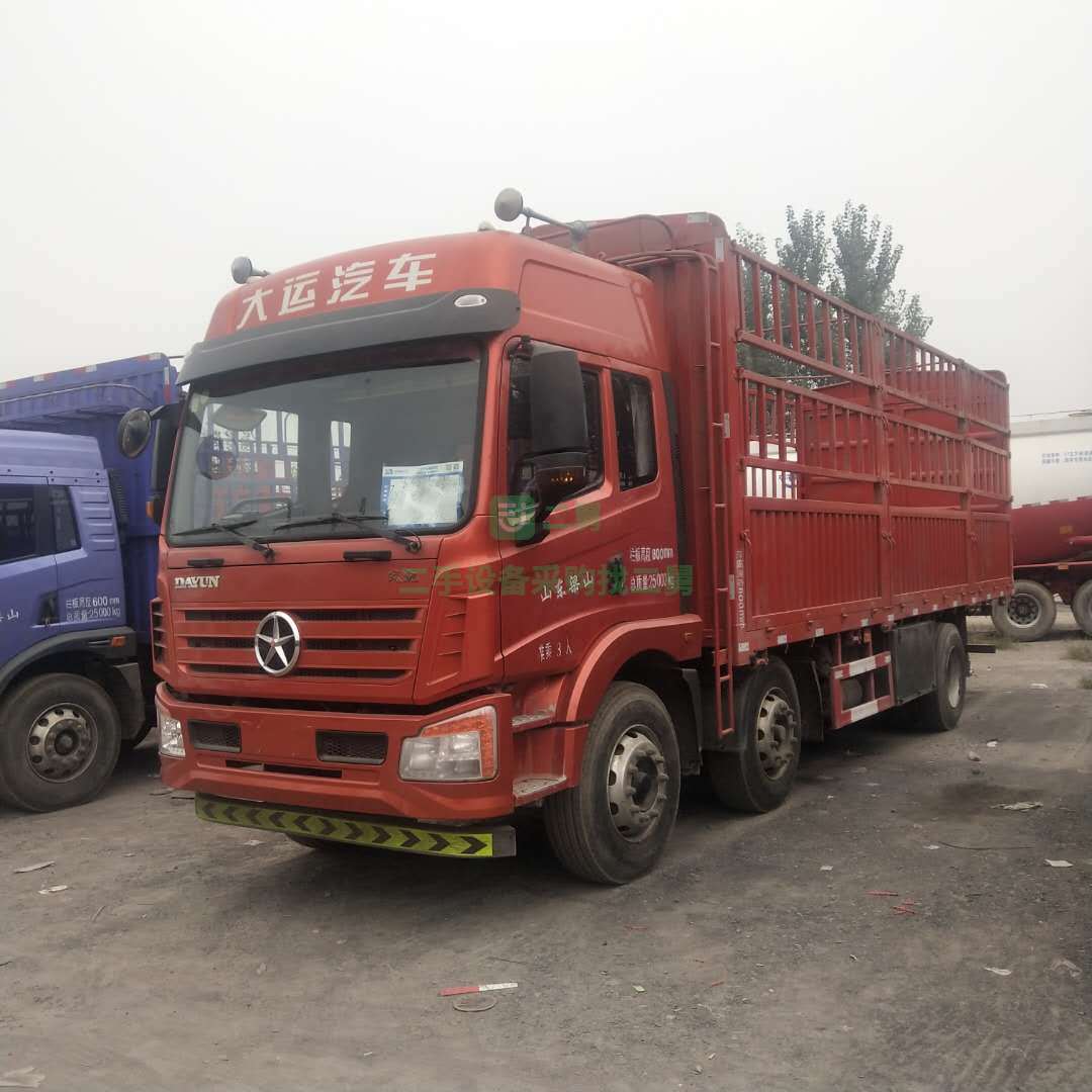 出售二手17年9月陜汽德龍X3000 430馬力貨車 雙驅輕體原版車況可分期提檔