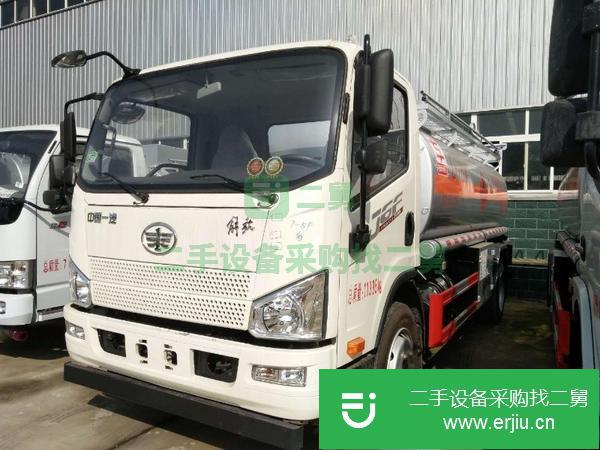 新疆出售二手解放J6F大8噸油罐車