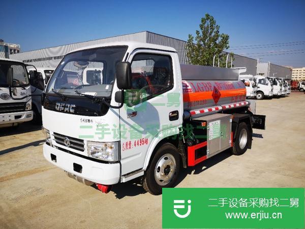 海南出售二手東風(fēng)多利卡2.14方藍(lán)牌加油車