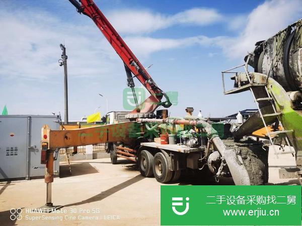 河北出售三一泵車，奔馳49米底盤