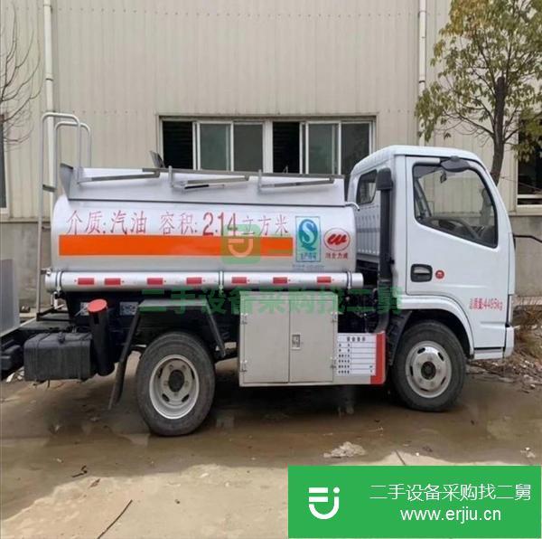 湖北出售二手東風多利卡2噸油罐車