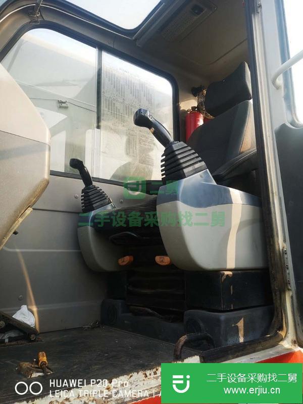 河南出售二手中聯(lián)吊車