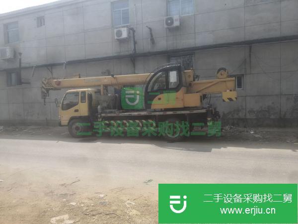 天津出售二手柳工吊車，四節臂，無事故